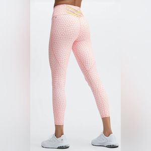 Fabletics Boost PowerHold High-Waisted 7/8 Legging Sz Large Daisy Print Pink
